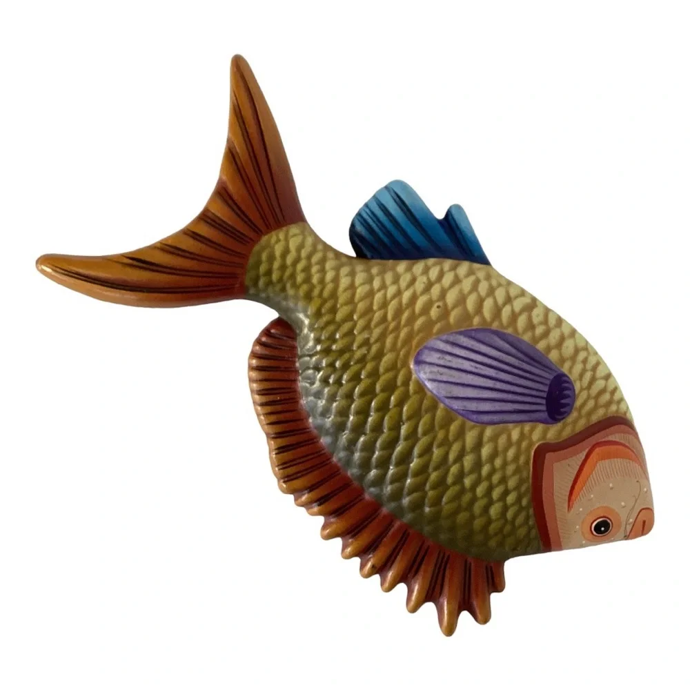 Tonala Signed E. Alvarez Hand Painted Tropical Fish Wall Decor Mexico Pottery - Picture 8 of 15